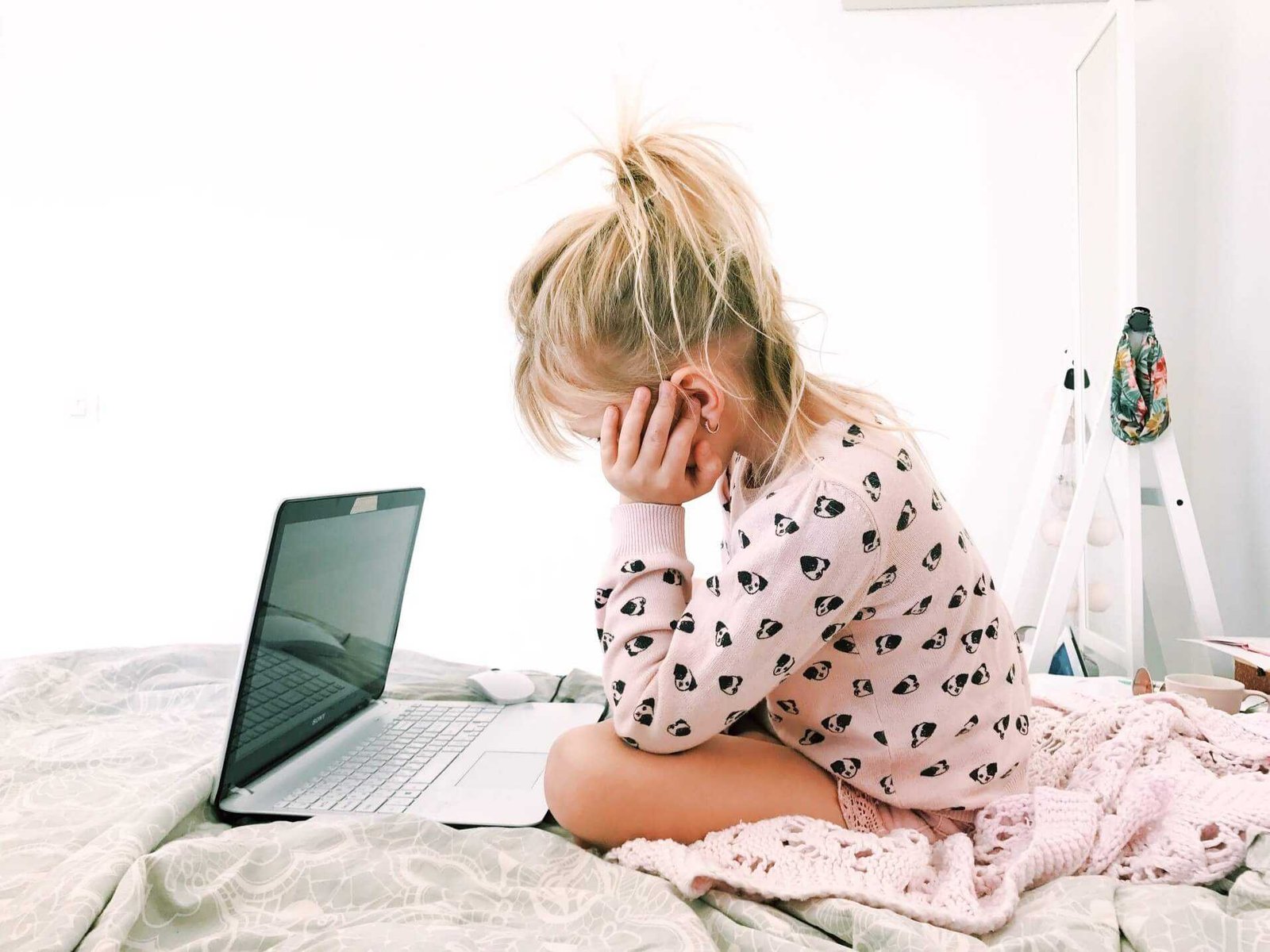 What Is the W-4? And Do You Have Tax Form W-4 Anxiety? Here’s What To Do